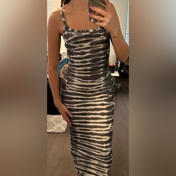 Forever 21 Tie-Dye Maxi dress blue white spaghetti strap slender style size XS - Picture 1 of 9